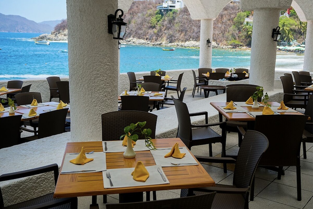 Sierra Mar Manzanillo by null