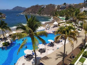 Standard Room, 1 Bedroom, Sea View | Beach/ocean view