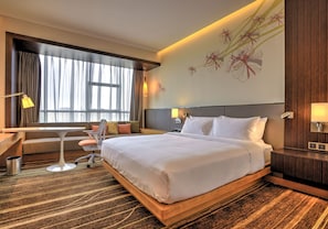 Premium bedding, minibar, in-room safe, blackout drapes - Hilton Garden Inn Chengdu Huayang (Chengdu)