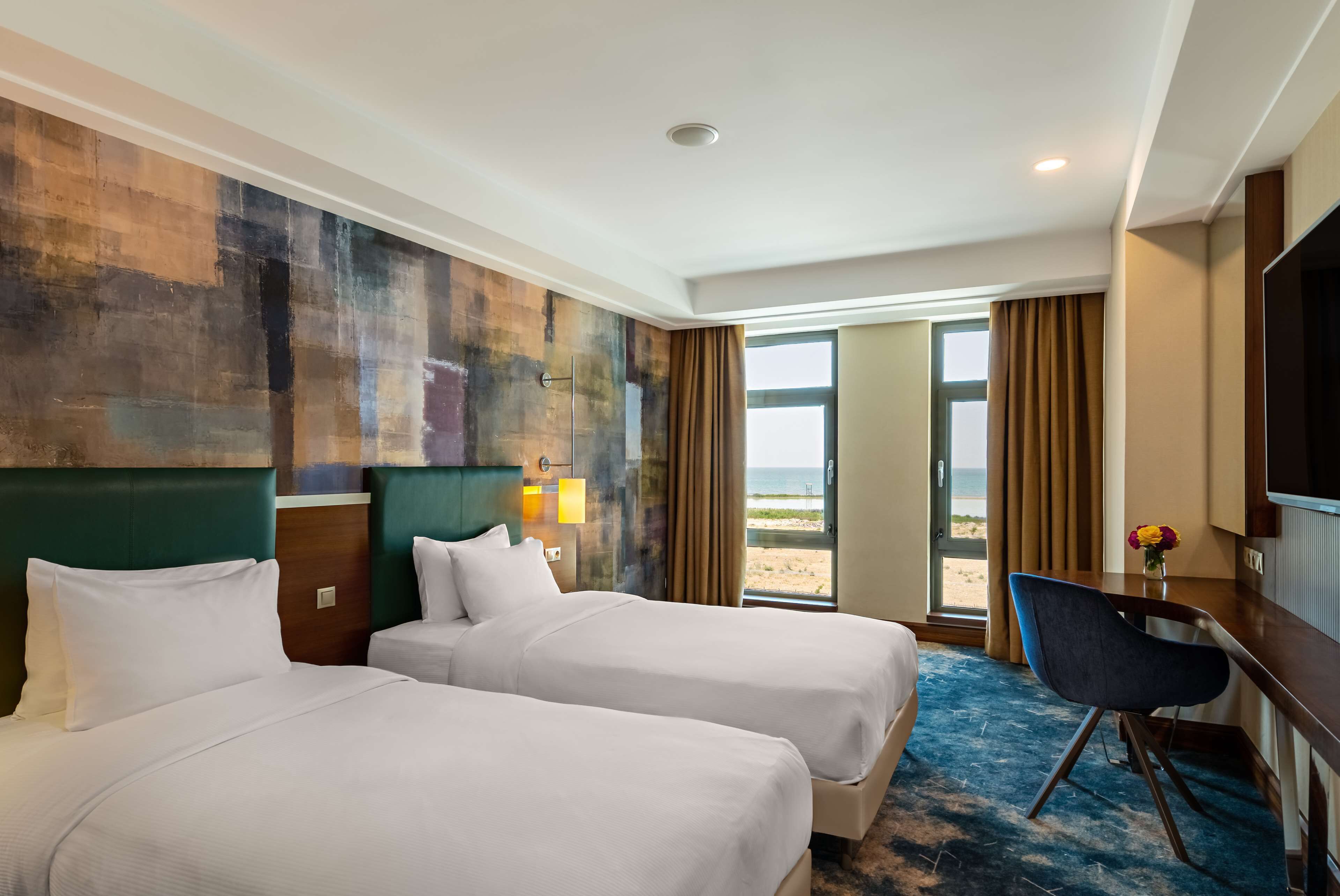 1 bedroom, minibar, in-room safe, desk