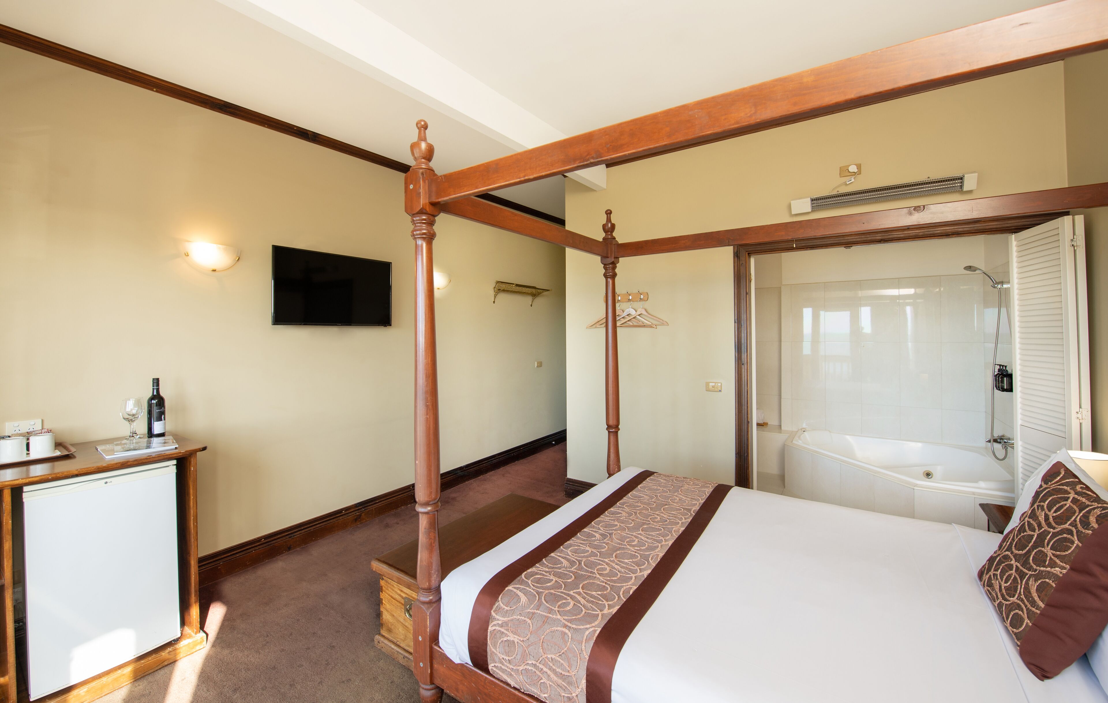 seafront spa | 1 bedroom, bed sheets