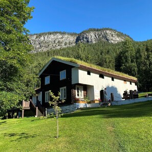 واجهة المنشأة