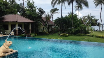 Außenpool, Infinity-Pool