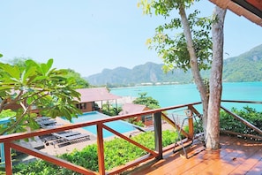 Deluxe Family Bungalow | Piscine | Piscine extérieure