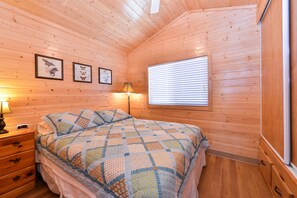 豪華小屋, 2 間臥室, 非吸煙房, 廚房 (Fully Furnished) | 客房景觀