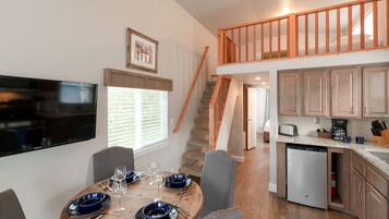 Cottage (w/Loft, Linens Provided) | Private kitchen