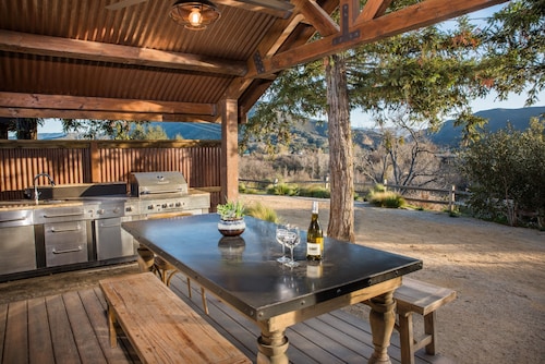 Flying Flags RV Resort & Campground