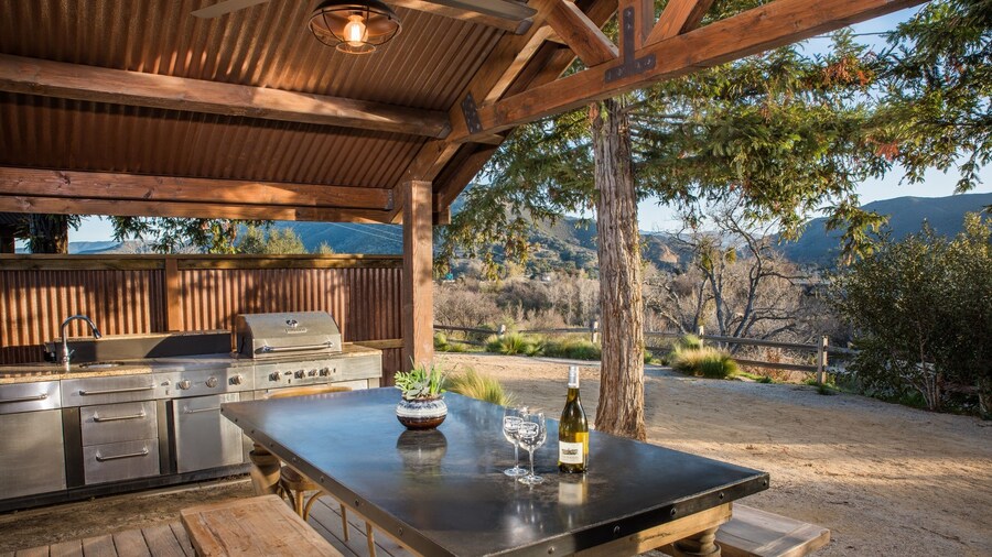 Flying Flags RV Resort & Campground