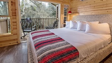 Surf Cabin | Free WiFi, bed sheets
