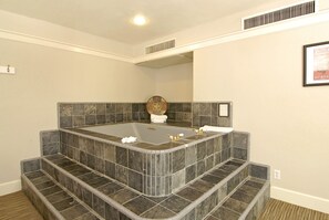 Suite, 1 King Bed, Jetted Tub | Jetted tub - Palm Canyon Hotel & RV Resort (Borrego Springs)