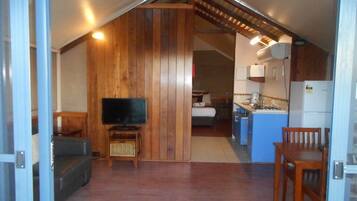 Waterfront Eco Hut | Soundproofing, iron/ironing board, bed sheets