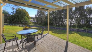 Waterfront Cabin 5 Share | Terrace/patio