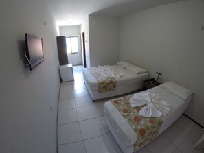 Habitación estándar, vistas al mar | Wifi gratis y ropa de cama