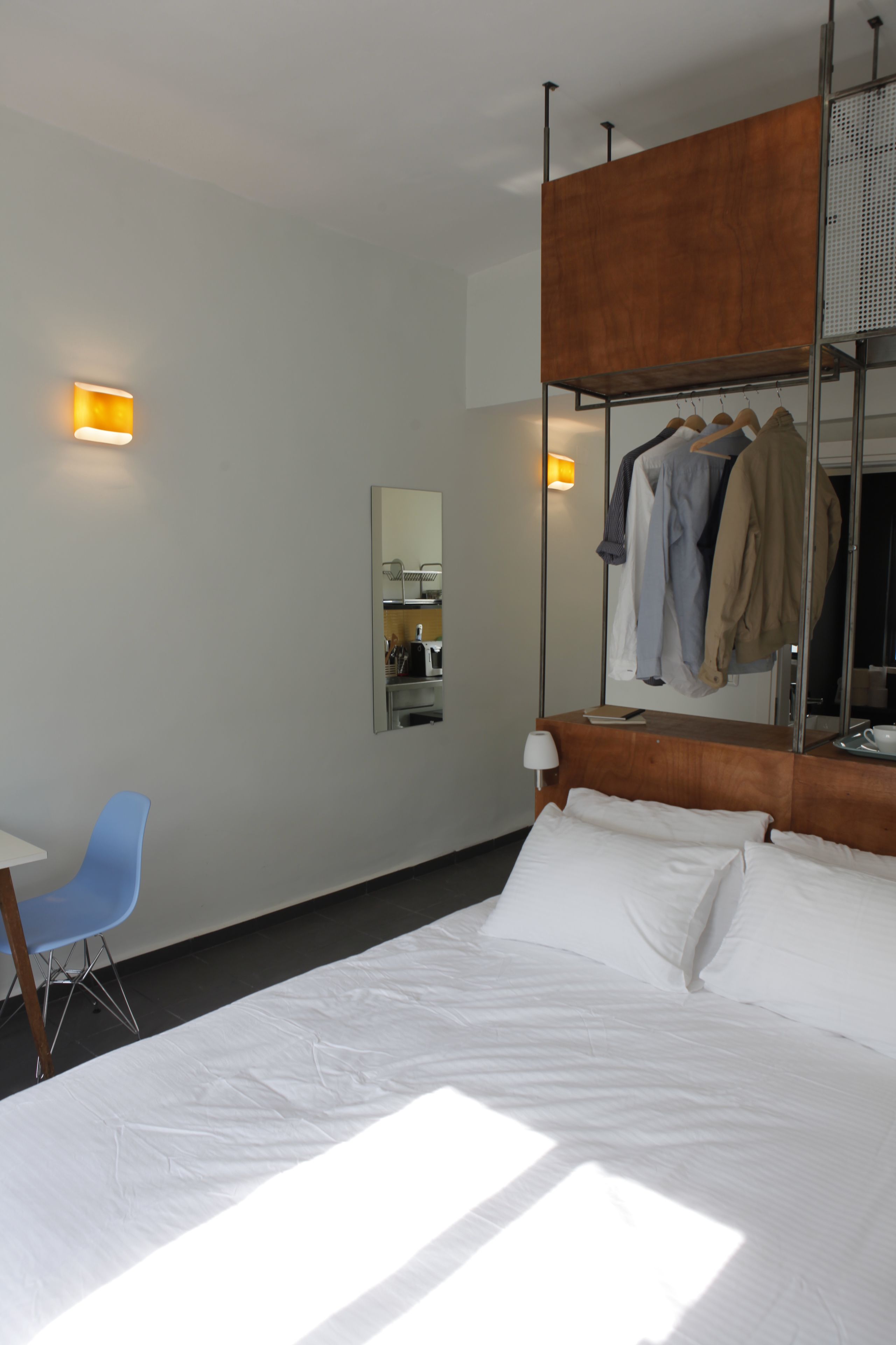 ห้องแกรนด์ดับเบิล | เครื่องนอนระดับพรีเมียม, มินิบาร์, ตู้นิรภัยในห้องพัก, โต๊ะทำงาน