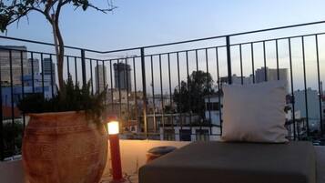 Habitación Grand doble | Terraza o patio