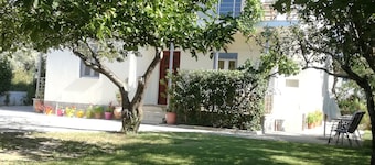 Rastoni Guest House Skopelos