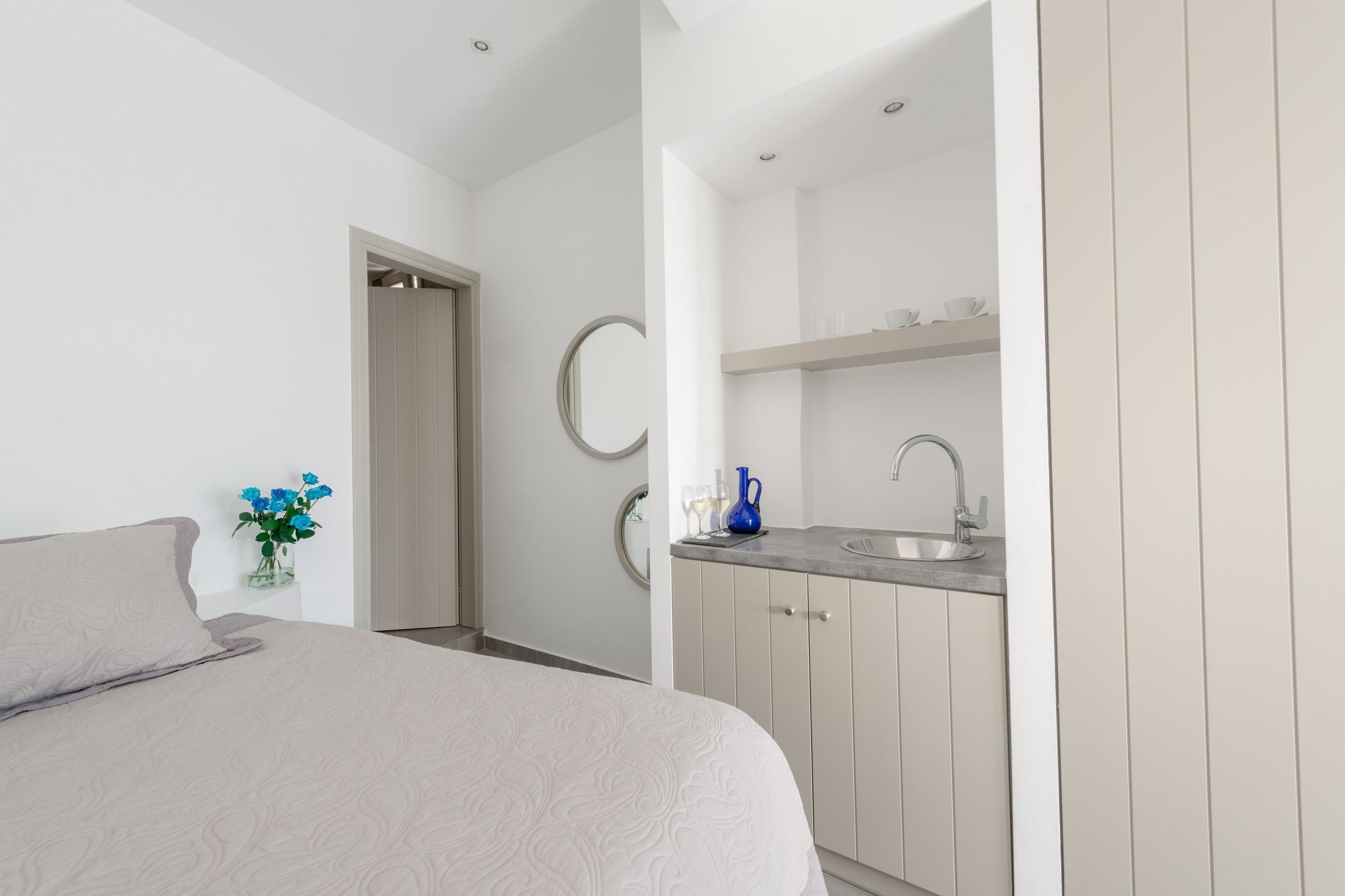 double room | in-room safe, free cots/infant beds, free wifi, bed sheets