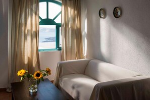 Plasma TV - Gorgona Villas (Santorini)