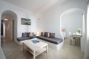 Plasma TV - Gorgona Villas (Santorini)