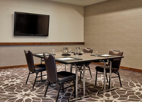 Loews Chicago Hotel - Image 33