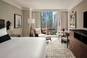 1 bedroom, premium bedding, down comforters, in-room safe - Loews Chicago Hotel (Chicago)