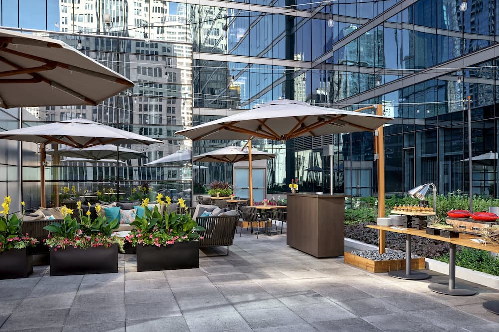 Loews Chicago Hotel