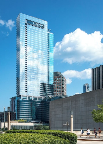 Loews Chicago Downtown