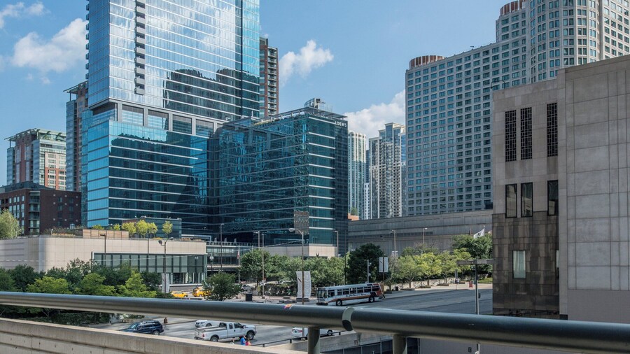 Loews Chicago Hotel