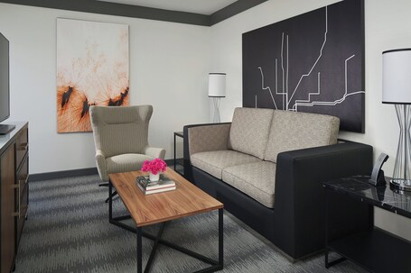 Loews Chicago Hotel - Image 41