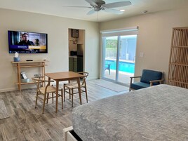 Studio, 1 King Bed, Kitchenette (Lighthouse) | Living area | TV