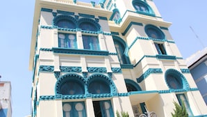 Fachada da propriedade