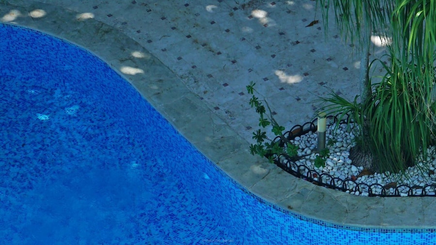 New Garden Hotel