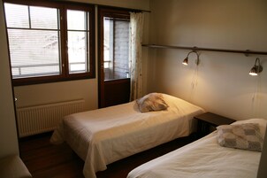 2 habitaciones, decoración personalizada y muebles diferentes 