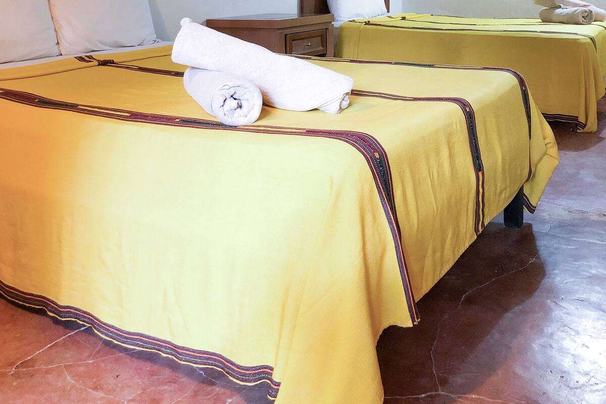 Standard Room, Private Bathroom | Bed sheets
