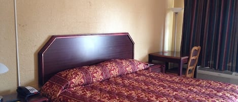 ملاءات من القطن المصري وأسرّة بإسفنج يتكيف مع شكل الجسم