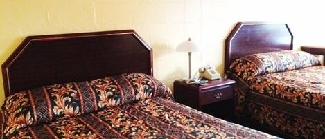 Tweepersoonskamer, roken | Lakens van Egyptisch katoen, bedden met traagschuimmatras