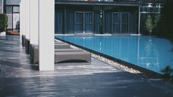 Outdoor pool, sun loungers