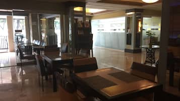 Breakfast, lunch, dinner served; local cuisine