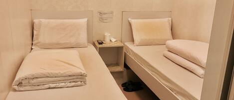 Blackout curtains, free WiFi