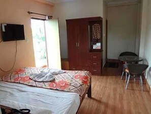 Quarto | Escrivaninha, Wi-Fi de cortesia