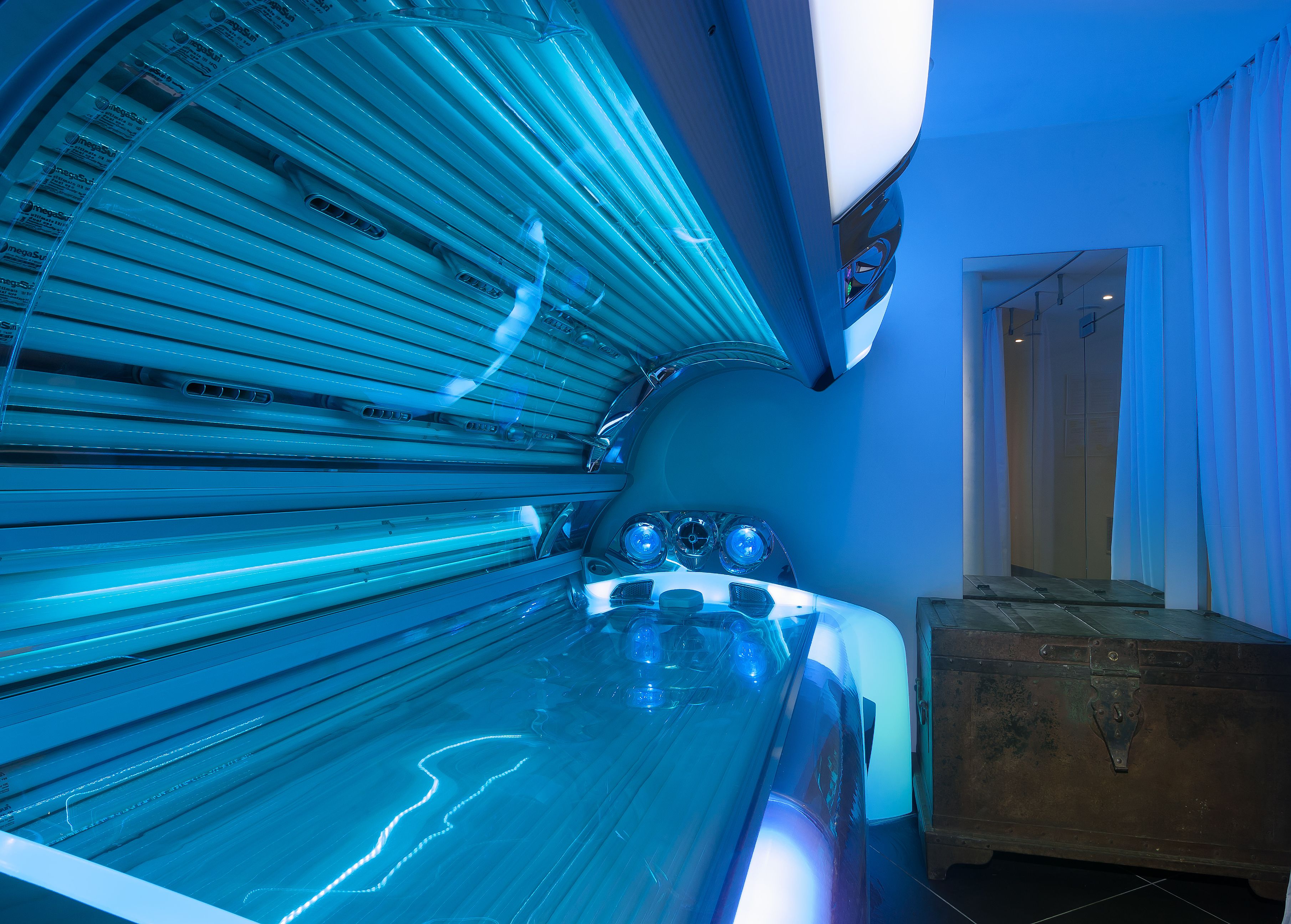 hot tub, steam room, thai massages