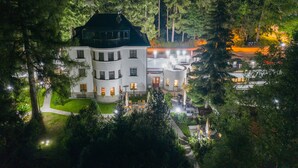 Unclassified image, 2 of 87, button - Hotel Bedřiška Wellness Resort & Spa (Spindleruv Mlyn)