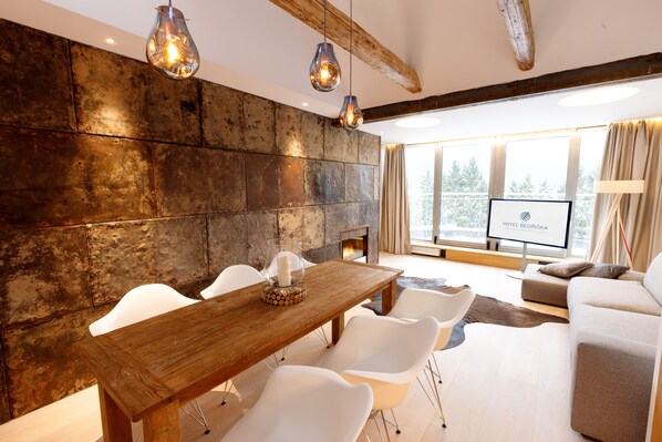 Exclusive-Apartment, 2 Schlafzimmer, Hügelblick (****) Unlimited access to Wellness) | Ausblick vom Zimmer