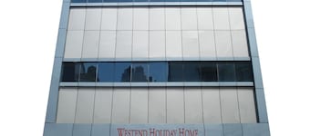 Westend Holiday Home