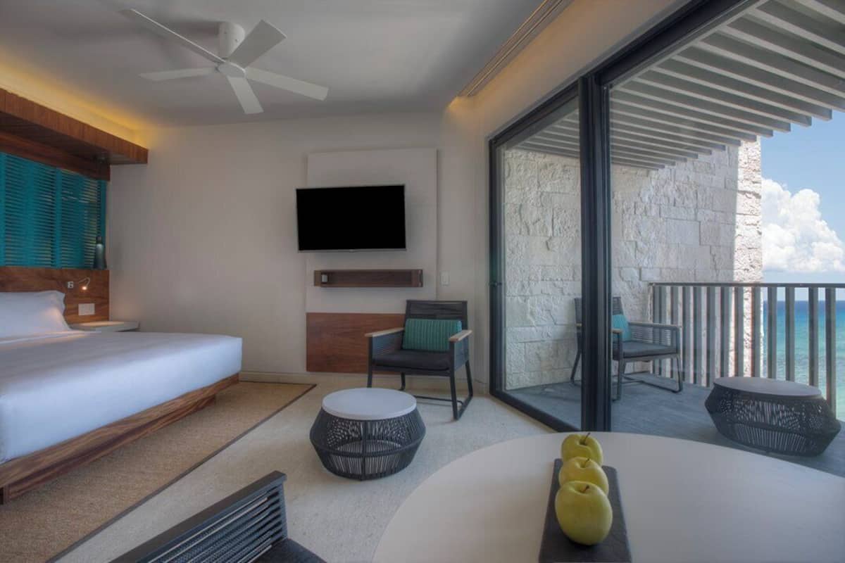 1 bedroom, minibar, in-room safe, desk