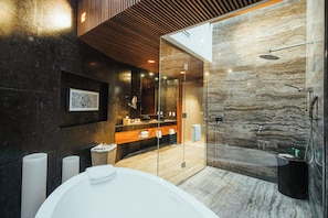 Free minibar, in-room safe, laptop workspace, blackout drapes - Devossion By Live Aqua Playa del Carmen All Inclusive - Adults Only (Playa del Carmen)