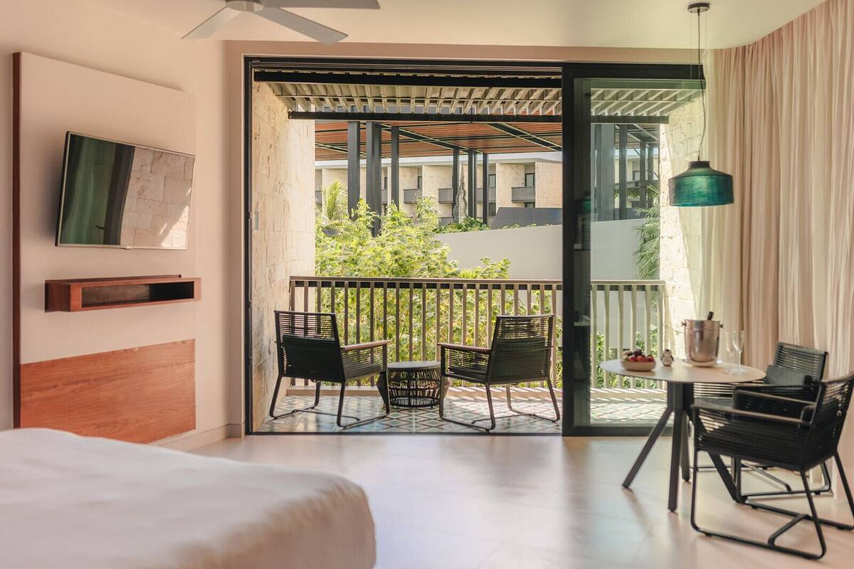 ห้องพรีเมียม, เตียงคิงไซส์ 1 เตียง, วิวสวน | วิวจากห้องพัก