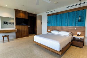 Suite (The Devossion) | Free minibar, in-room safe, laptop workspace, blackout curtains - Devossion By Live Aqua Playa del Carmen All Inclusive - Adults Only (Playa del Carmen)