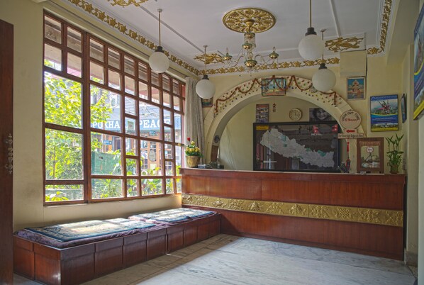 Reception - Hotel Discovery Inn (Kathmandu)