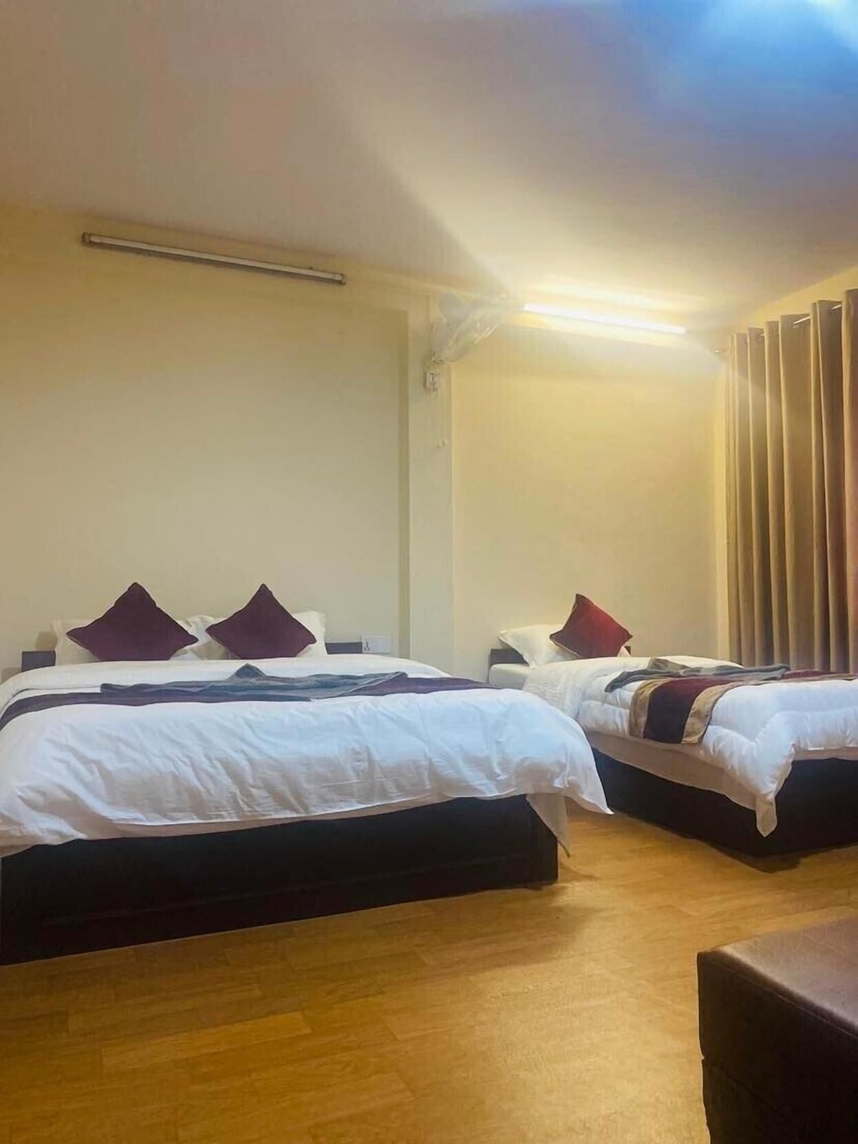In-room safe, desk, soundproofing, free WiFi